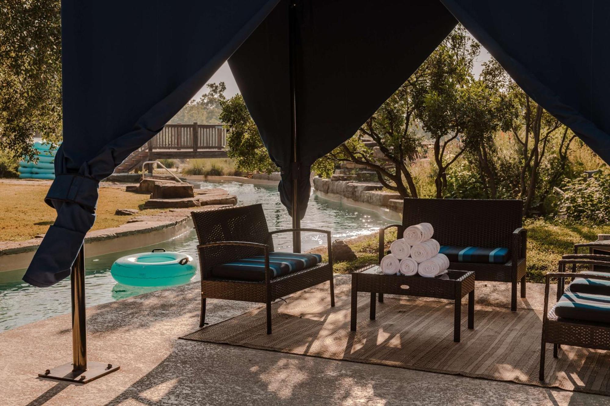 ไฮแอท รีเจนซี ลอสต์ ไพน์ส รีสอร์ต Hotel Cedar Creek ภายนอก รูปภาพ